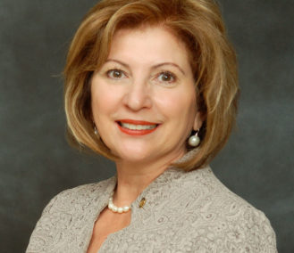 Janet Cruz